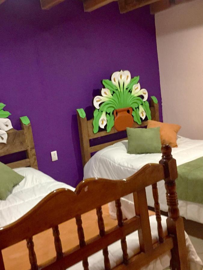 Hotel Hacienda Encantada Real de Catorce エクステリア 写真
