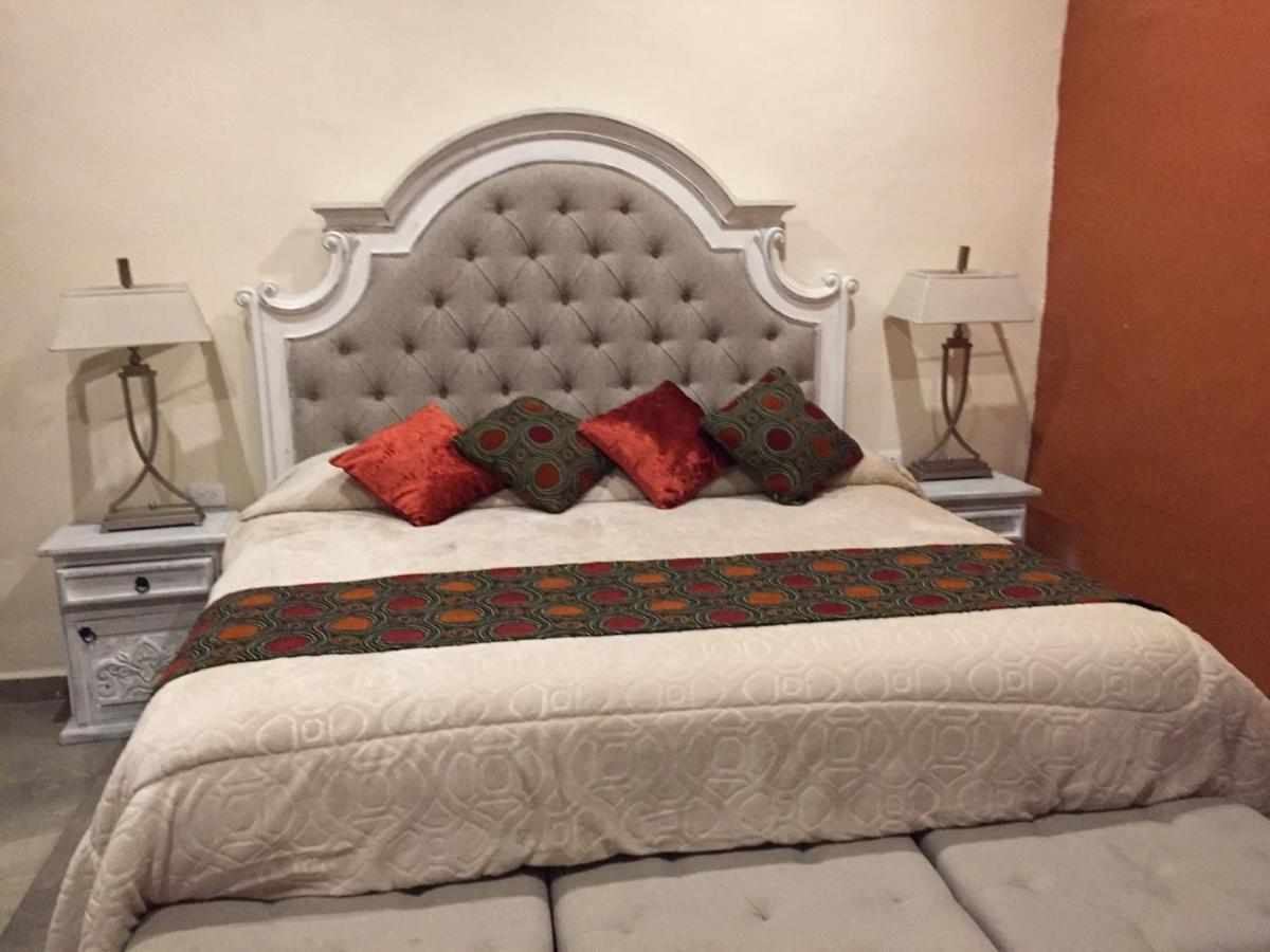 Hotel Hacienda Encantada Real de Catorce エクステリア 写真